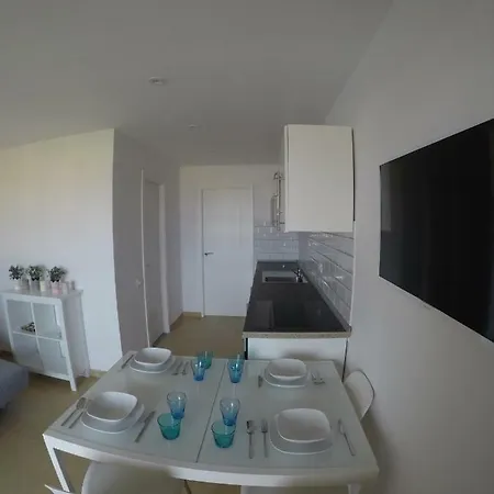 Ocean View Bouganville דירה קוסטה דה אנטיגואה